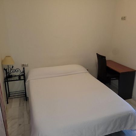 Hostal El Pasaje قنطرة شنيل المظهر الخارجي الصورة