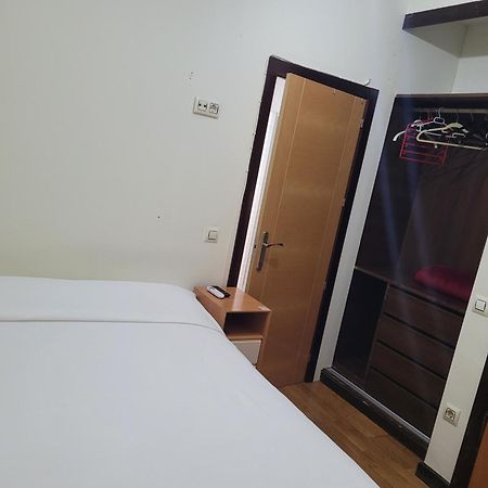 Hostal El Pasaje قنطرة شنيل المظهر الخارجي الصورة