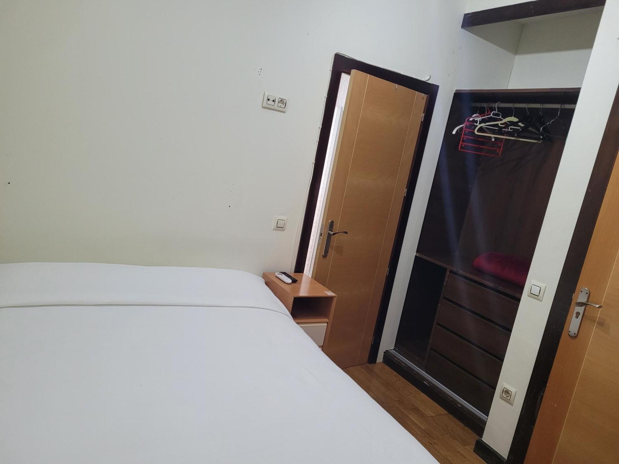 Hostal El Pasaje قنطرة شنيل المظهر الخارجي الصورة