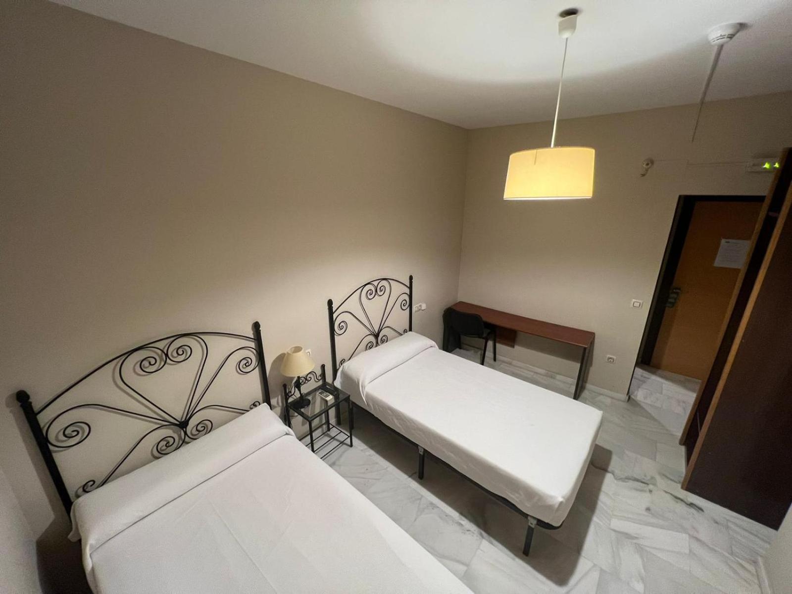 Hostal El Pasaje قنطرة شنيل المظهر الخارجي الصورة