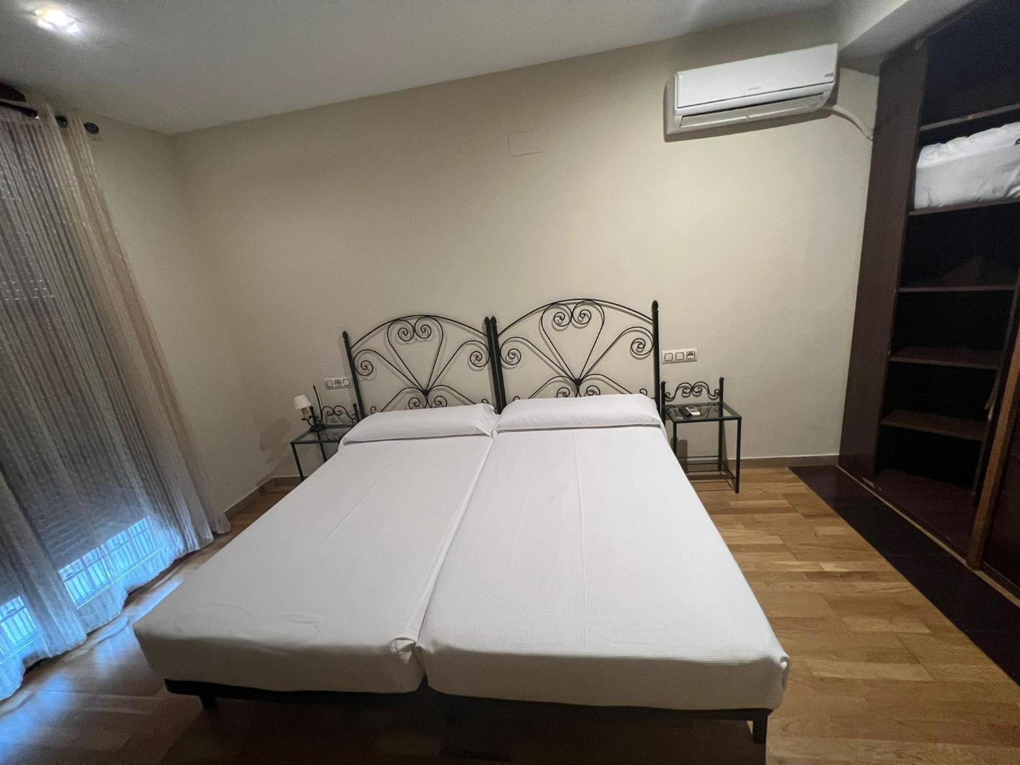 Hostal El Pasaje قنطرة شنيل المظهر الخارجي الصورة
